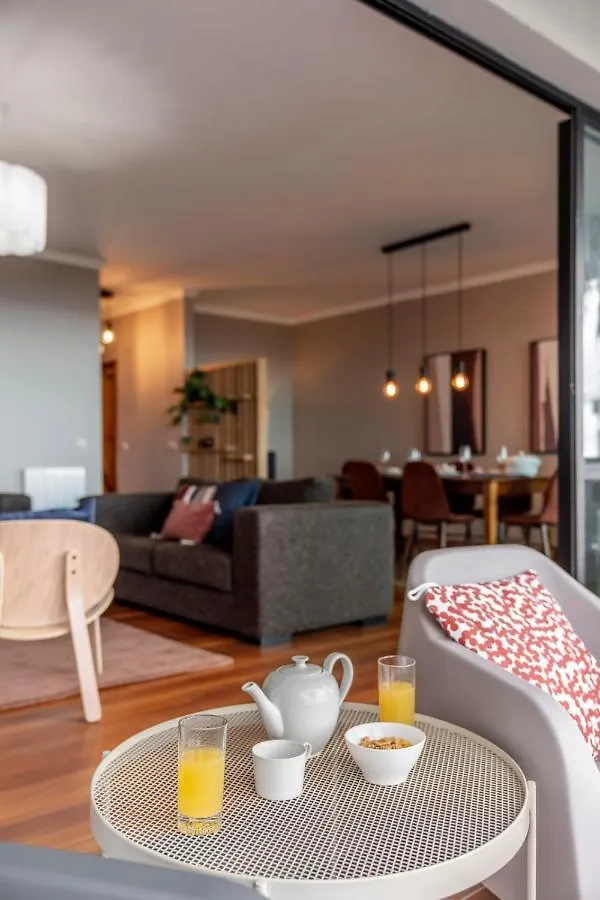 Апартаменты Amparo Residence I By An Island Apart Фуншал